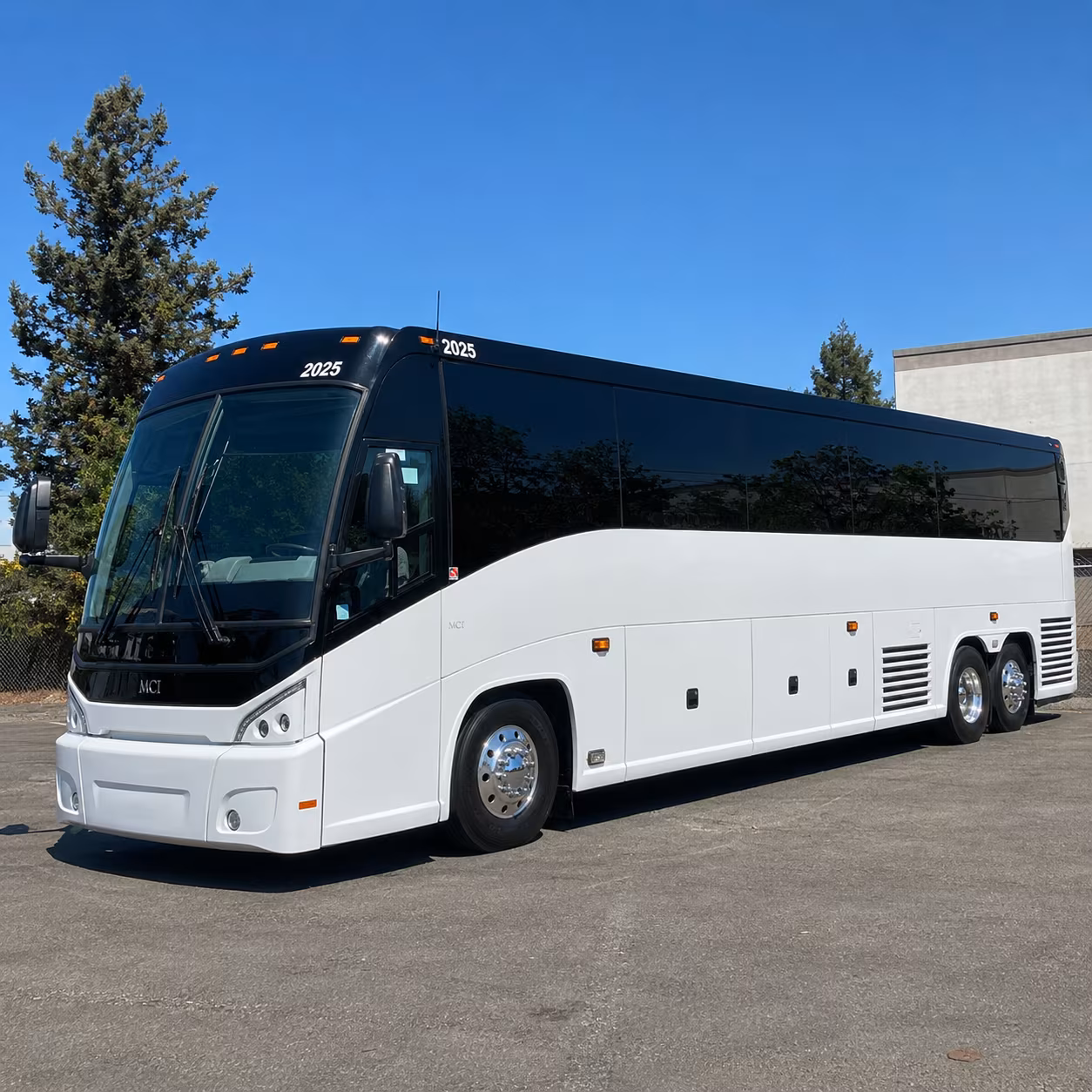 akron charter bus rentals for corporate campus commuters