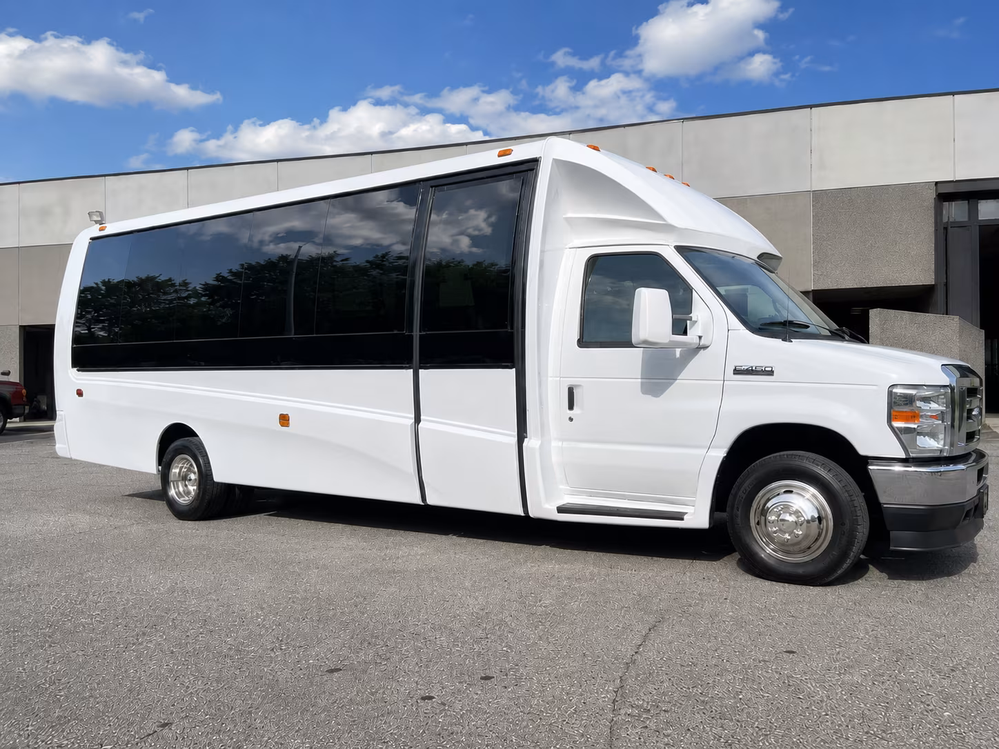 employee shuttle buses for akron companies of any size