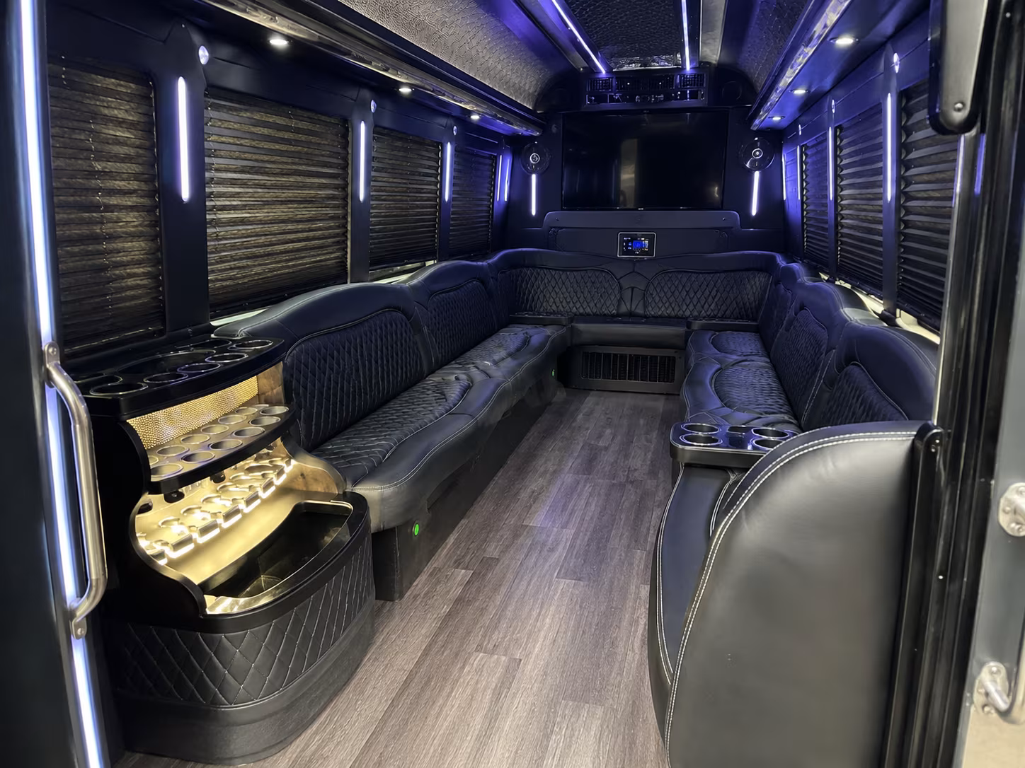 holiday party bus rental