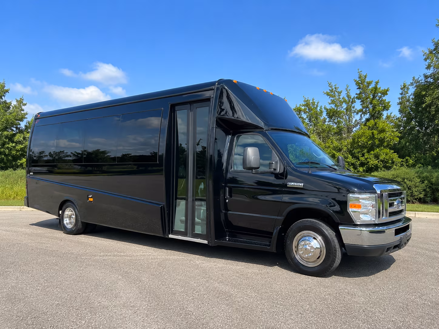 rent a bus in akron for prom night at any summit county venue