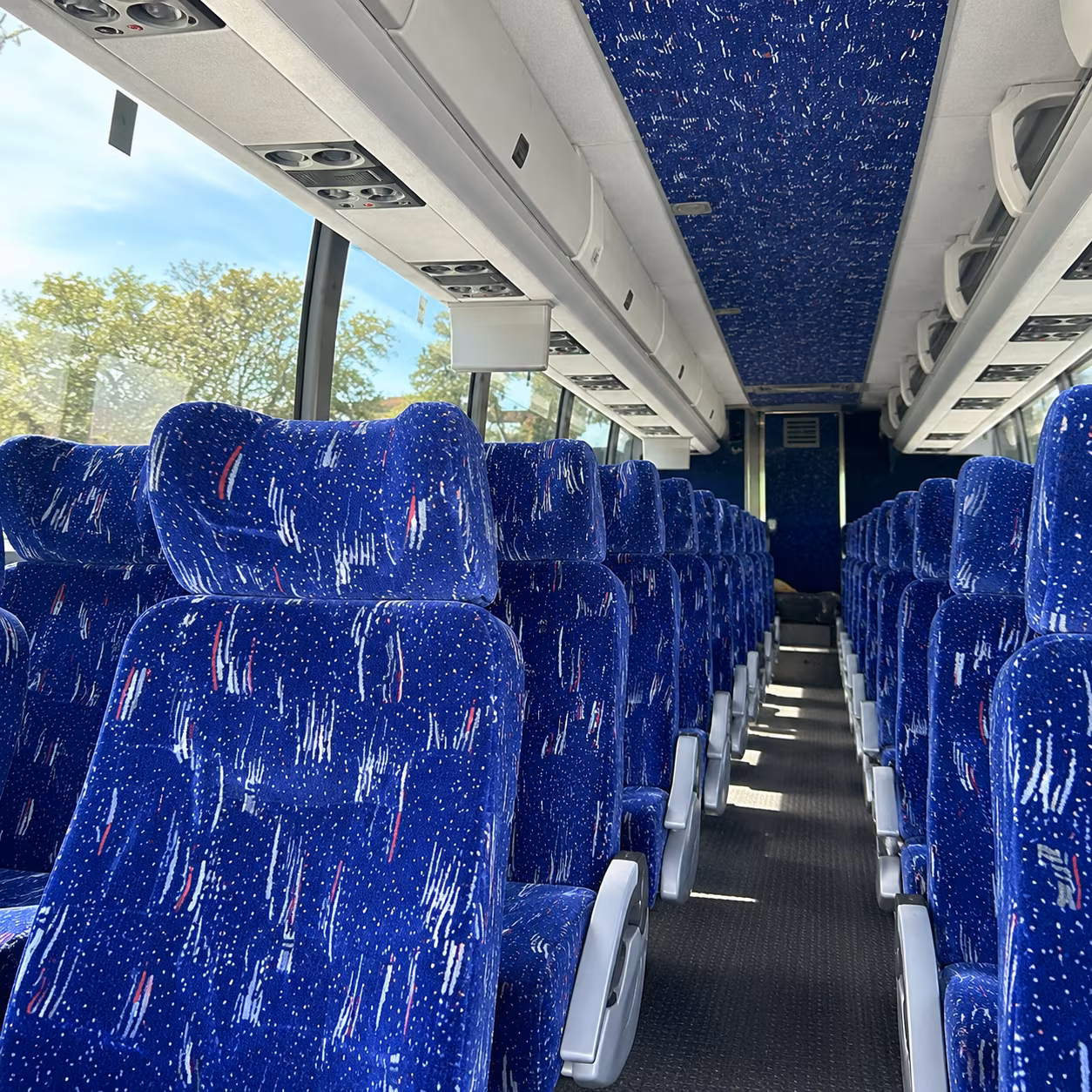 weekly worship shuttle buses for akron congregations